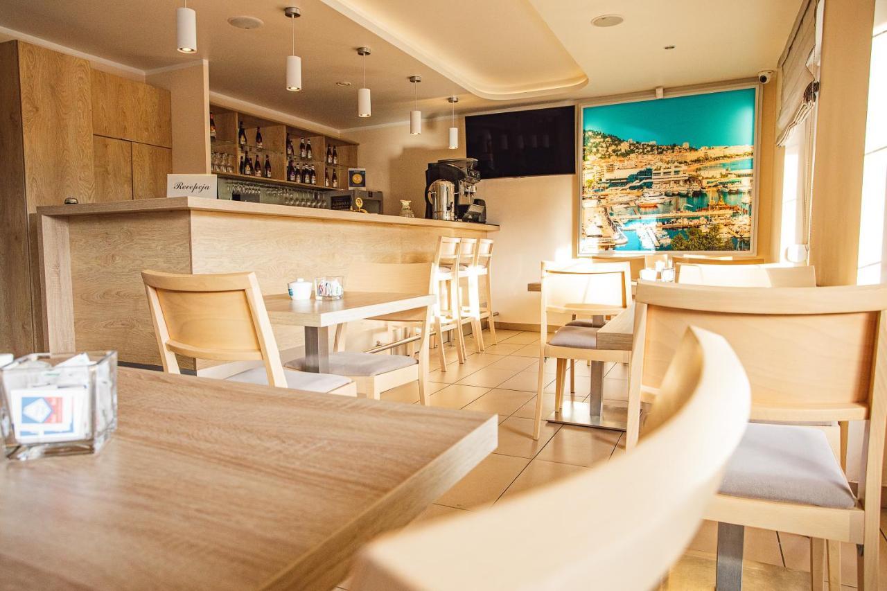 Bed & Breakfast Cannes Jastarnia